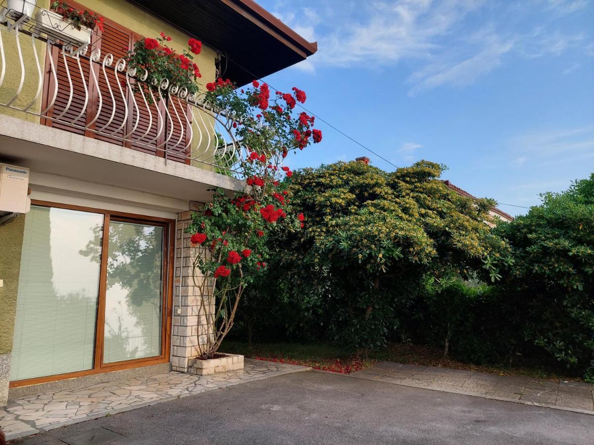 Apartma Niko Πιράν Εξωτερικό φωτογραφία