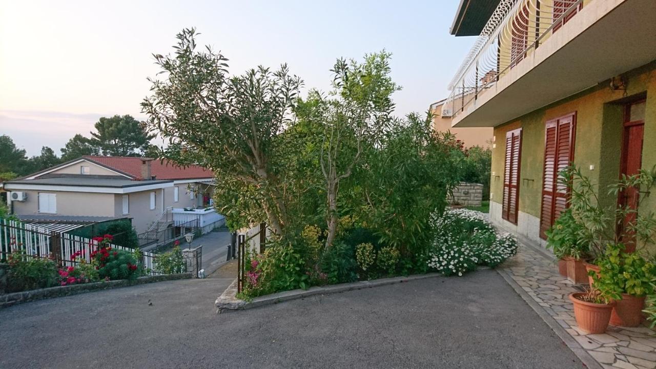 Apartma Niko Πιράν Εξωτερικό φωτογραφία